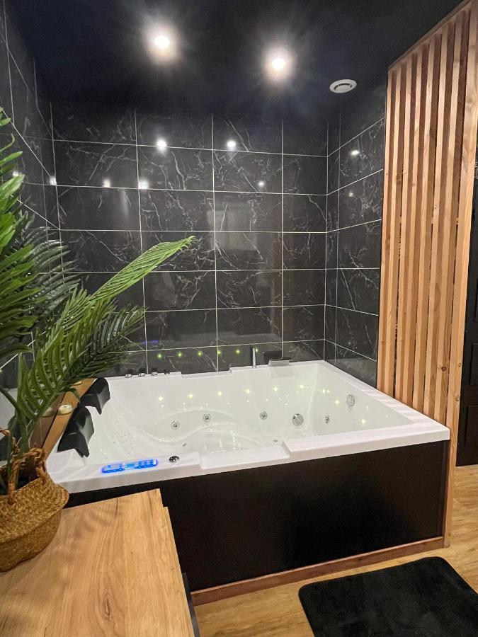 Suite Cocooning & Spa Beziers Luaran gambar
